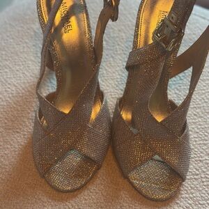 Michael Kors Gold Heels Elegant Design